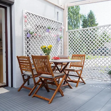 Apartament Na Urlop - Scisle Centrum Wisly - Apartament Z Ogrodkiem Przyjazny Kotkom I Pieskom Daire Wisła